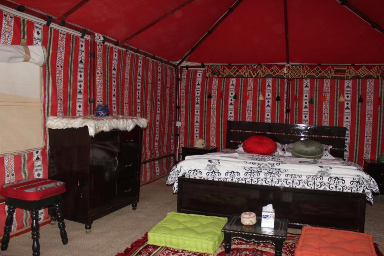 Queen Desert Camp Fulayj al Masha'ikh Exteriér fotografie