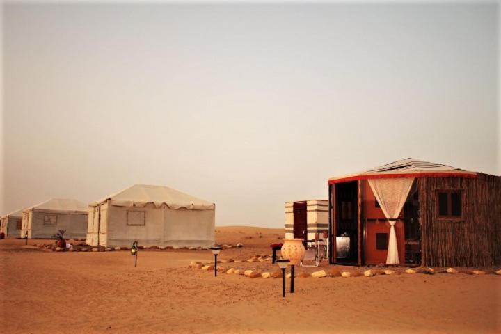 Queen Desert Camp Fulayj al Masha'ikh Exteriér fotografie