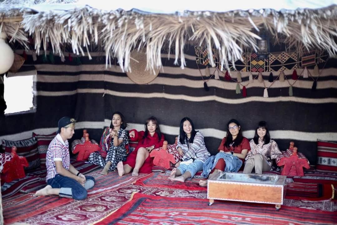 Queen Desert Camp Fulayj al Masha'ikh Exteriér fotografie