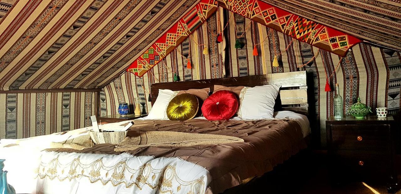 Queen Desert Camp Fulayj al Masha'ikh Exteriér fotografie